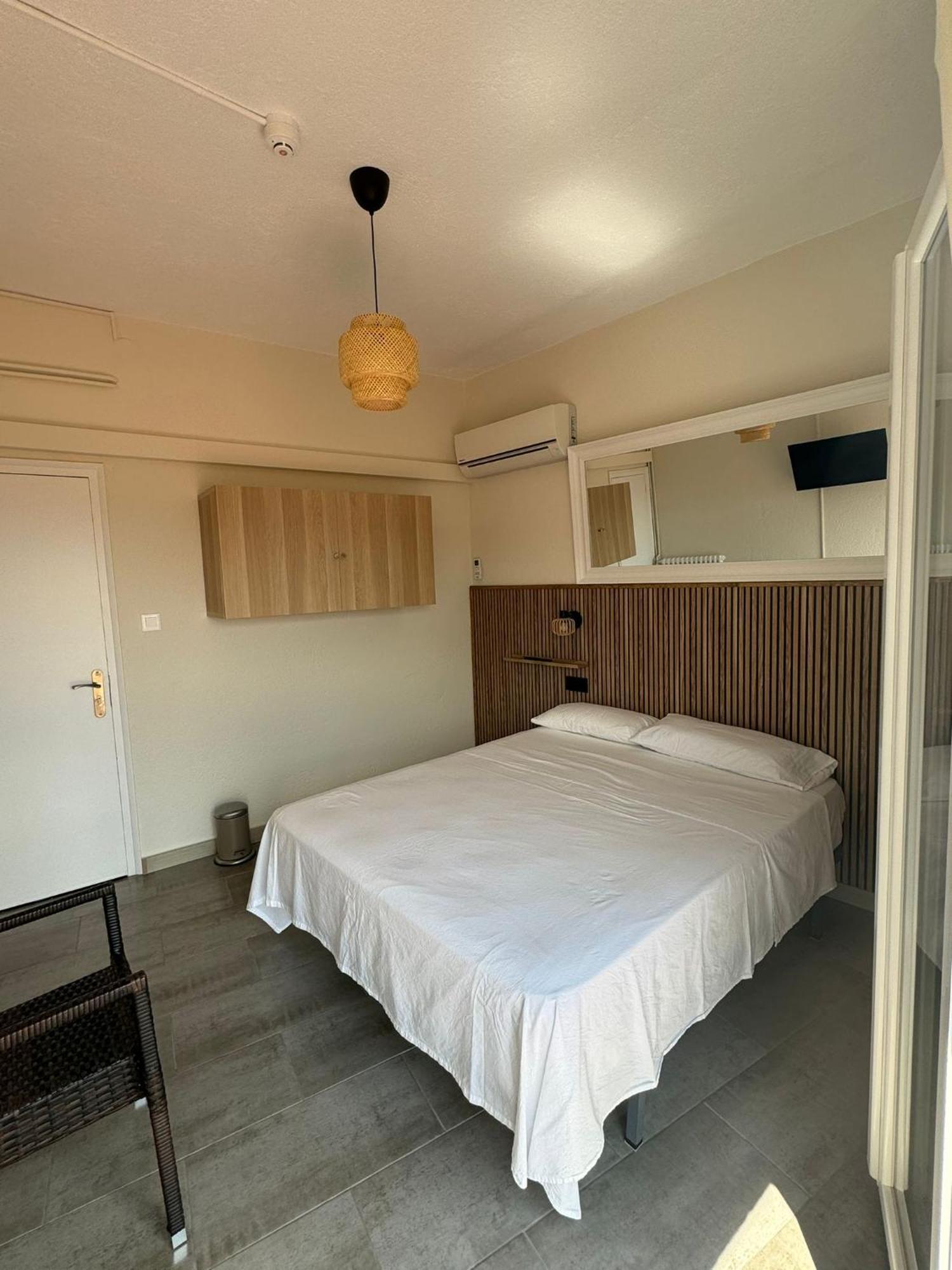 Hostal Restaurant Casa Comaulis La Vajol Ngoại thất bức ảnh