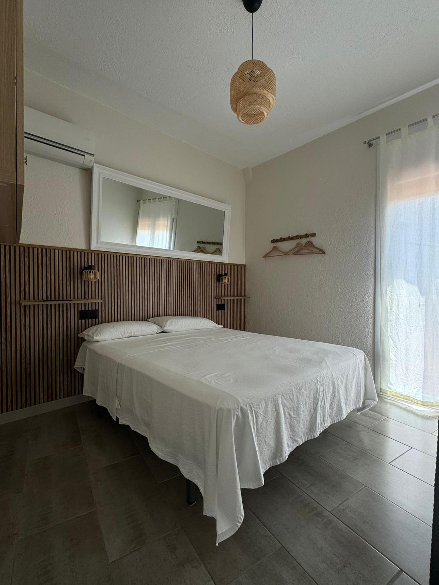 Hostal Restaurant Casa Comaulis La Vajol Ngoại thất bức ảnh